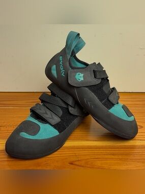 Evolv Kira Women's Rock Climbing Shoes - Black/Teal US 7 EUR 37.5